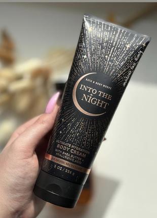 Крем для тіла bath and body works into the night оригінал