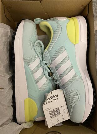 Adidas zx700 j4 фото