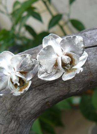Серьги-гвоздики "орхидеи"1 фото
