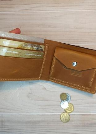 Шкіряний чоловічий гаманець з відділенням для монет7 фото