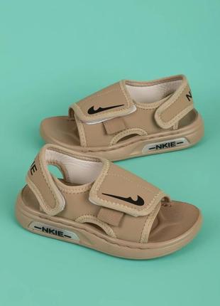 Босоножки для мальчиков