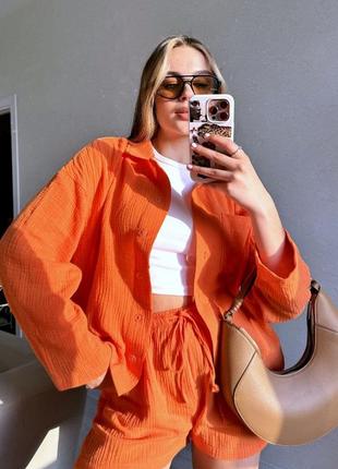 Оранжевый женский муслиновый костюм шорты рубашка свободного кроя женский прогулочный повседневный костюм с шортами муслин4 фото