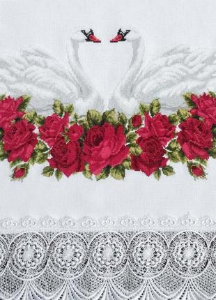 Свадебный рушник под хлеб(каравай) "бархатные розы"