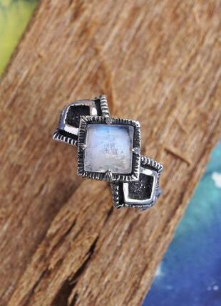 Женское кольцо "miori" | женское кольцо из серебра | кольцо с лунным камнем | размер 174 фото