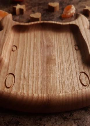 Дерев'яна тарілка посуд форма бичок в подарунок дитині4 фото