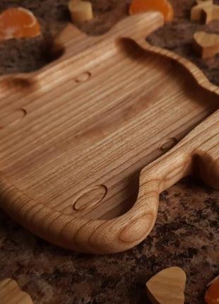 Дерев'яна тарілка посуд форма бичок в подарунок дитині3 фото