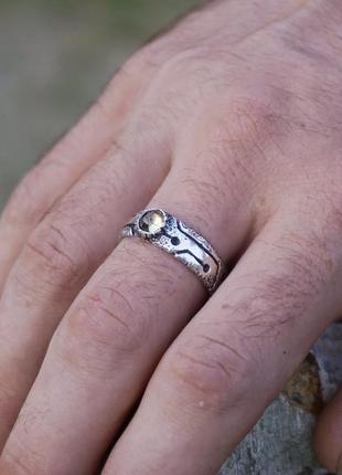 Мужское серебряное кольцо с цитрином "glow"2 фото