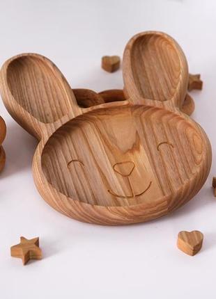 Персонализированная деревянная тарелка зайчик оригинальный подарок ребенку2 фото