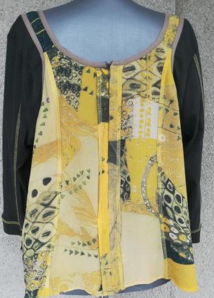 Блуза комбинированная с глубоким декольте и рукавами из сетки4 фото