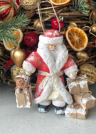 Ялинкова іграшка з вати «дід мороз з подарунками»