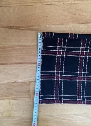 Брюки в клетку прямого кроя