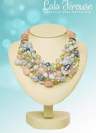 Дизайнерское ожерелье"цветы и ангелы"