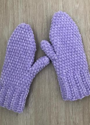 Велюрові рукавички (рукавиці) ручної роботи бузкового кольору1 фото