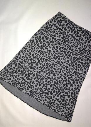 Новая юбка серо-черный леопард
