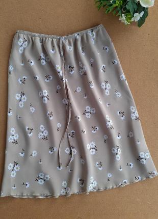 Легкая летняя юбка в цветочный принт, мелкий цветок, размер 381 фото