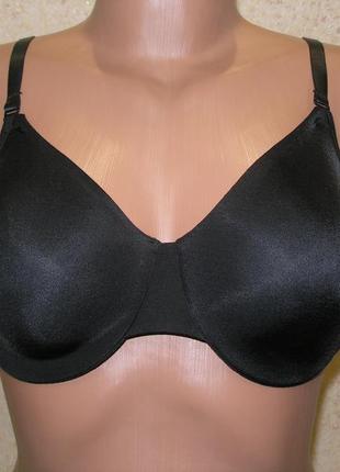 Красивый бюстгальтер мягкий на косточках uk34d eur75d