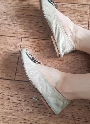Кожаные балетки золотистые туфли без каблука4 фото