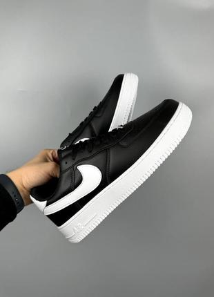 Мужские кроссовки найк аир форс чёрные с белым / nike air force black4 фото