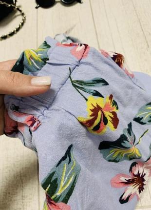 Женские яркие шорты из натуральной ткани в цветочный принт7 фото