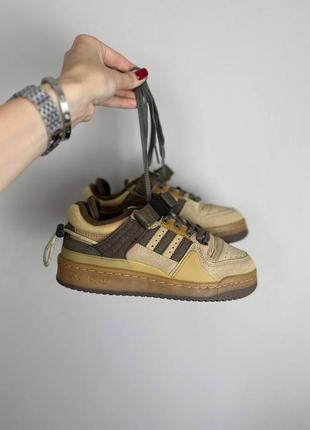 Женские кроссовки adidas forum low bad bunny brown адидас форум коричневого цвета