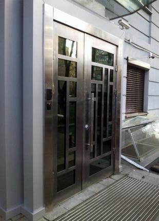 Двері вхідні броньовані високого класу взламостойкости, бронедвері2 фото