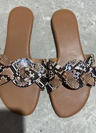 Обувь 40 размера