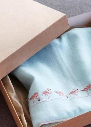 Декоративная наволочка с  вышивкой фламинго1 фото