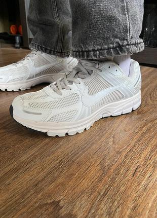 Кросівки nike vomero 5 white