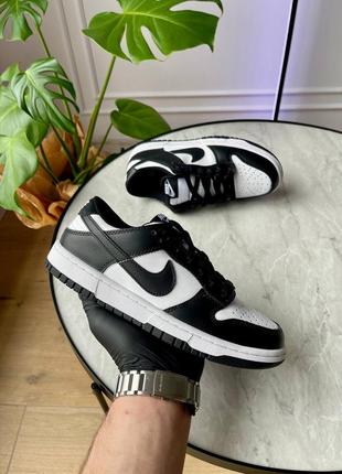 Жіночі кросівки найк данк лоу ретро чорно-білі / nike dunk low retro white black panda