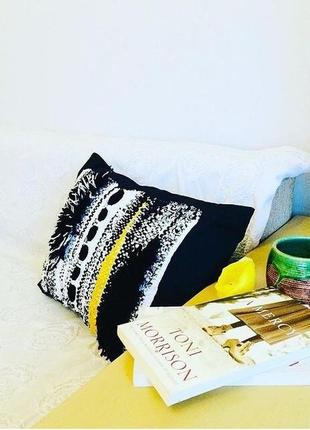 Декоративная прямоугольная подушка чехол черный белый желтый 36*50 см9 фото