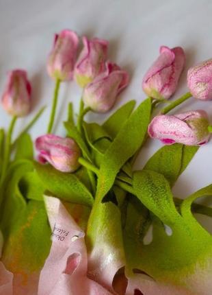 Шарф валяный из мериносовой шерсти " тюльпаны"6 фото