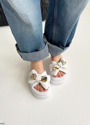 Жіночі шльопанці на потовщеній підошві, натуральна шкіра в чорному та білому кольорах, дуже легенькі та зручні ❤️ 36-41 розміри8 фото