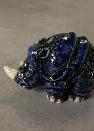 Керамический сувенир носорожек5 фото