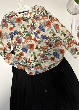Блузка в квітковий принт6 фото