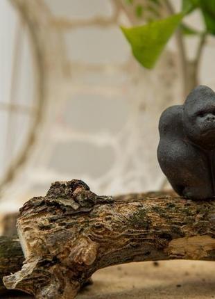 Керамическая статуэтка горилка5 фото