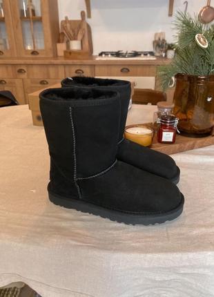 Ugg женские зимние сапоги угг черные с мехом