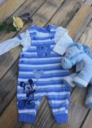 Костюмчик с микки маусом  disney