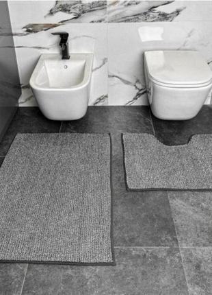 Набір килимків для ванної кімнати.1 фото