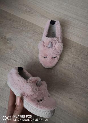 Сліпони zara кеди
