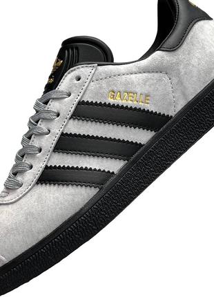 Чоловічі кросівки adidas originals gazelle gray black6 фото