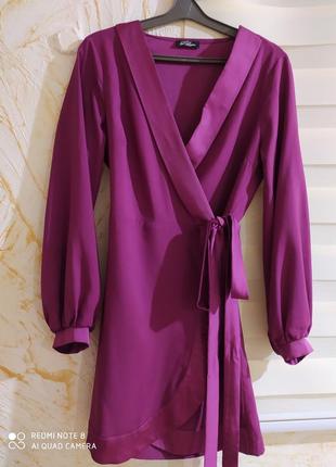 Фіолетове атласне плаття назапах италия3 фото