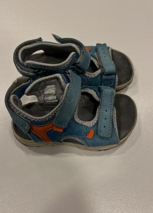Кожаные сандали босоножки 25 размер