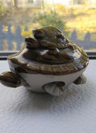 Статуэтки черепаха из керамики