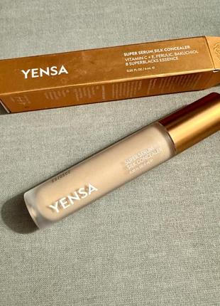 Пептидный консилер-сыворотка yensa super serum silk concealer, оттенок 1 light