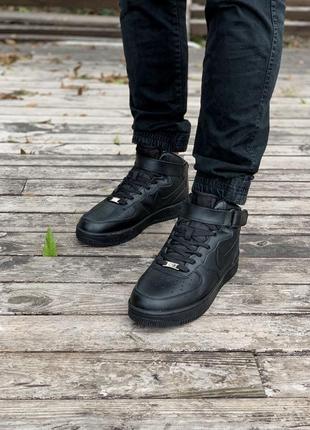 Nike air force чоловічі зимові кросівки з хутром чорні6 фото