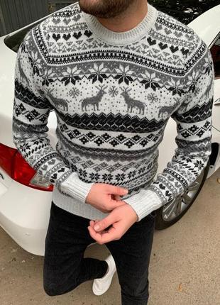 Чоловічий светр