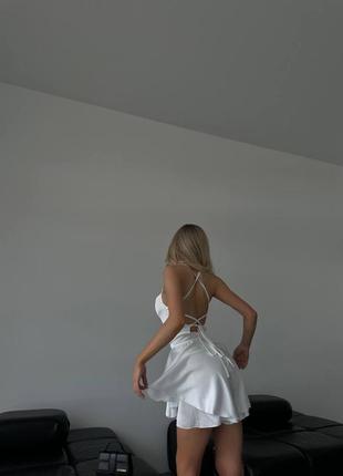 Белый/молочный комбинезон-платье мини на бретелях с открытой спиной 42 44 46 48 вечерний шелковый комбез мини xs s m l2 фото