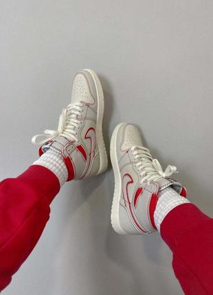 Кросівки nike air jordan 1 retro high og sail university red4 фото