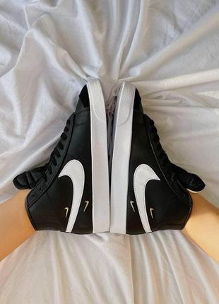 Nike blazer mid black white