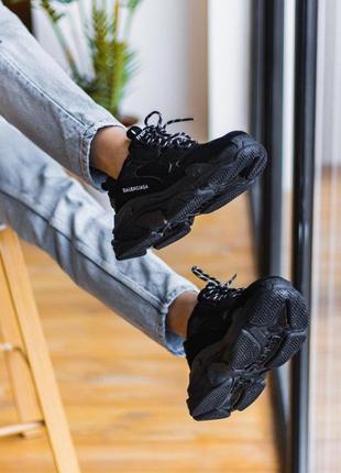 Balenciaga triple s v1 black «white logo»9 фото